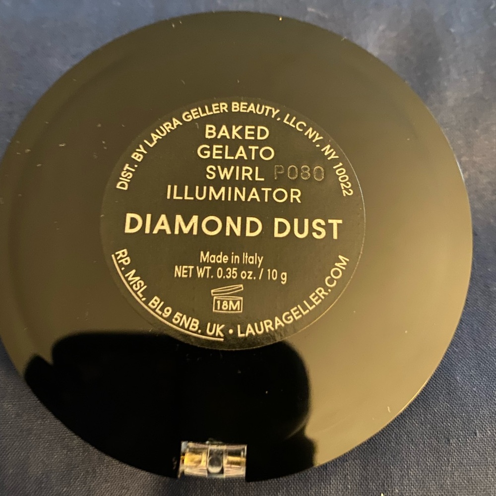 Laura Geller Baked Gelato Swirl Illuminator!! New/Never Opened!! - Picture 4 of 4